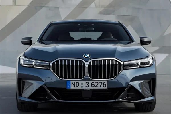 2023 BMW i7 performance