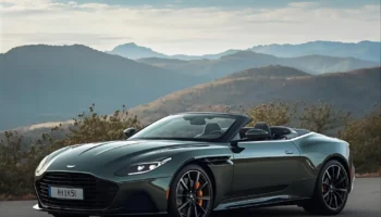 2021 Aston Martin DBS Volante performance